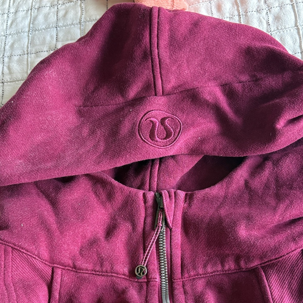 Lululemon Athletica Burgundy Hoodie Sz XL/XXL - Picture 3 of 3